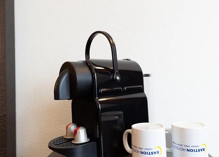 Hotel Bastion Den Haag 3*