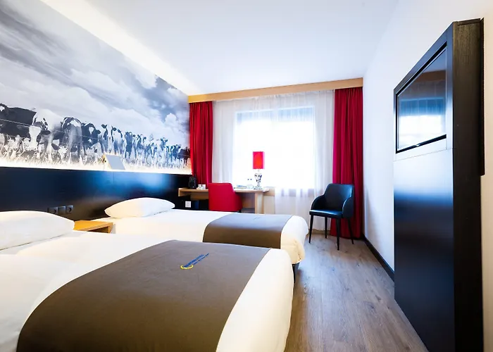 Bastion Den Haag Hotel 3*