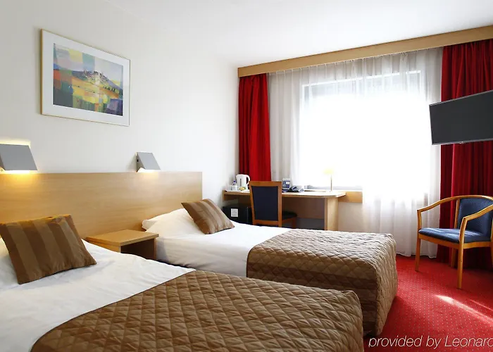 Hotel Bastion Den Haag 3*