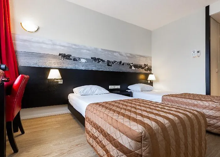 Bastion Den Haag Hotel 3*