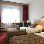 哈赫/赖斯韦克巴斯蒂欧酒店 3*