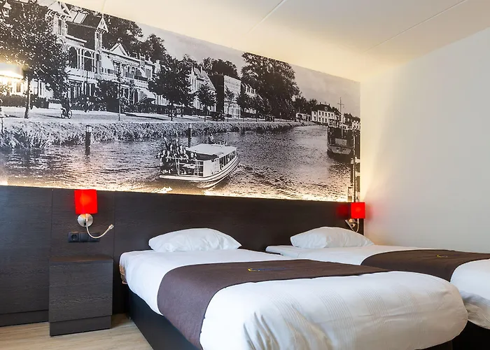 Bastion Den Haag Hotel 3*