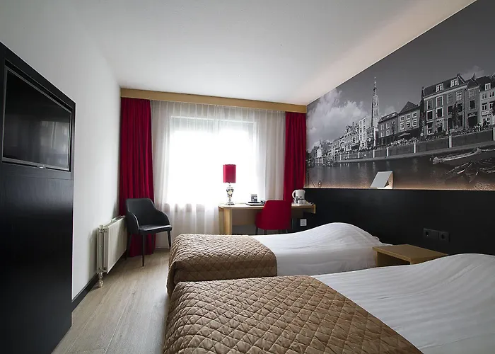 哈赫/赖斯韦克巴斯蒂欧酒店 3*